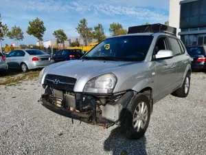 Hyundai TUCSON 2.0 CRDi VGT GLS MOTORSCHADEN