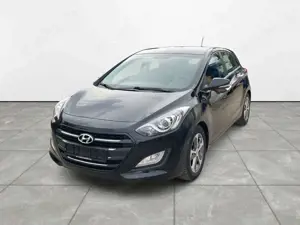 Hyundai i30 1.4 blue YES! Gold *Navi*RFK*SHZ*LHZ*ALU*