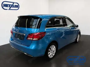Mercedes-Benz B 180 SHZ Parklenkass. Notbremsass. PDCv+h Berganfahrass Bild 3