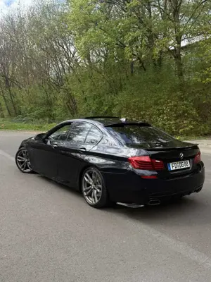 BMW M550 M550d xDrive Touring Sport-Aut.