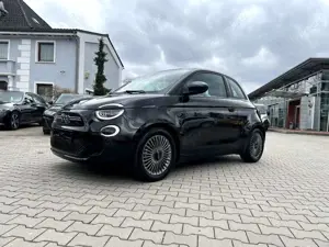 Fiat 500e Elektro Icon *LED Navi Sitzheizung Klima Alu
