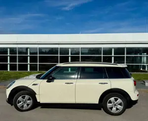 MINI Cooper D Clubman