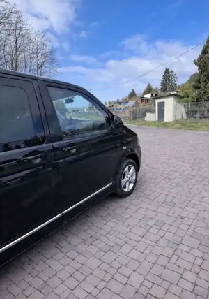 Volkswagen T5 Multivan DSG 4MOTION Highline Bild 4