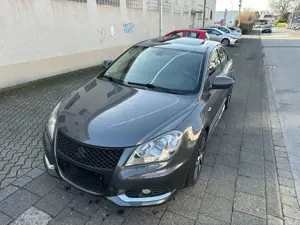 Suzuki Kizashi Sport 4x4 Bild 3