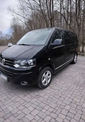Volkswagen T5 Multivan DSG 4MOTION Highline Bild 3