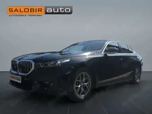 BMW 520 d Limousine Leder Head up HK 360° Virtual
