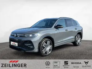 Volkswagen Tiguan R-Line 4Motion TDI DSG|AHK|PANO|BLACK STY