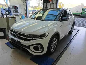 Volkswagen T-Roc 1.0 TSI R line ACC LED App Connect