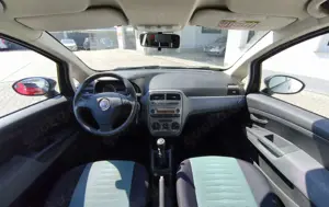 Fiat Grande Punto Bild 2