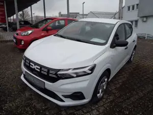 Dacia Sandero Essential 1.Hand, Klima,PDC