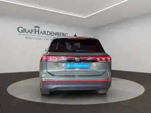 Volkswagen Tiguan Elegance 1.5 eTSI DSG Navi AHK Matrix Bild 5