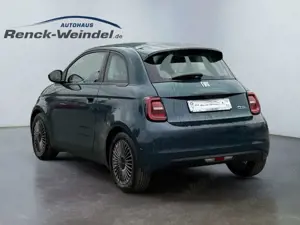 Fiat 500e Icon 42kWh Navi Klimaautom SHZ PDCv+h Apple CarPla Bild 3