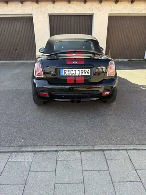 MINI John Cooper Works Roadster