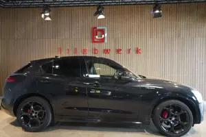 Alfa Romeo Stelvio 2.2D Veloce Q4 AT8*Pano*1Hd*21"Alu*U-frei*