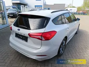 Ford Focus Turn. ST-Line NAVI+LED+RFK+ACC+HuD+DAB+GJR Bild 4