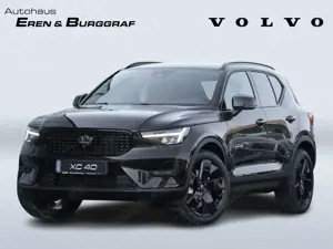Volvo XC40 Plus Black Edition 2WD