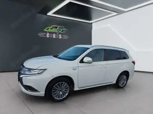Mitsubishi Outlander Bild 3