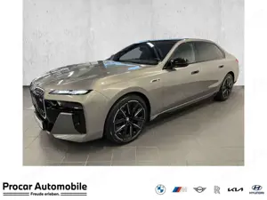 BMW i7 M70 xDrive M Sport HUD PANO ACC 360°KAM RFK