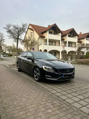 Volvo V60 V60 D5 AWD Geartronic Kinetic