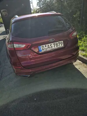 Ford Mondeo Turnier 2.0 TDCi PowerShift-Aut Allrad ST-Line