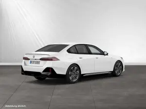 BMW 530 e M Sport Pro|Head-Up|Harman/Kardon Bild 2