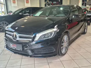 Mercedes-Benz A 200 BlueEfficiency AMG Sport/Xenon/Navi/Leder/