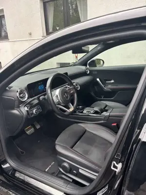 Mercedes-Benz A 250 A 250 e (177.086) Bild 4