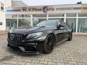 Mercedes-Benz C 63 AMG C Coupe S Performance