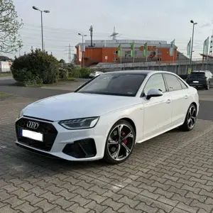 Audi A4 40 TDI S line