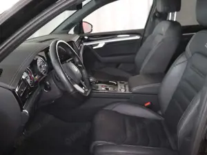 Volkswagen Touareg R-Line Black Style 3.0TDI 525,-ohne Anzahlung Nav Bild 4