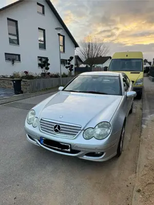 Mercedes-Benz C 200 CDI Sportcoupe Sport Edition Bild 4