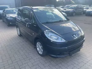 Peugeot 1007 Filou TÜV 06.2026 KLIMA