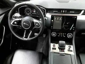 Jaguar F-Pace Bild 5