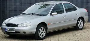 Ford Mondeo Ghia Mega Gepflegt Rostfrei Top Rentnerfahrzeug