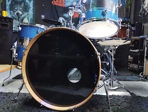 Schlagzeug Shellset mit Snare.