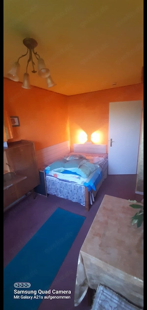 Vermiete Zimmer Anmeldung möglich Bild 2
