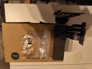 Phanteks Vertical GPUKit Gen4 gewinkelt,PCIe 4.0, 220mm schwarz