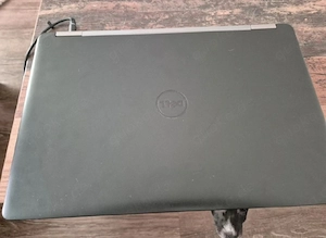 Laptop top zustand