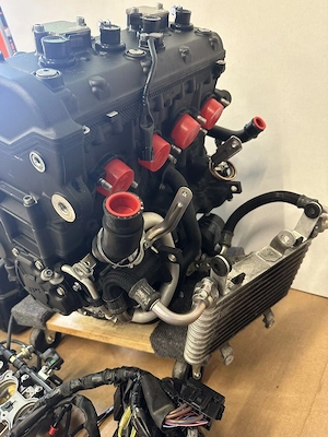 2020 20-21 Yamaha R1 YZF R1 Complete Engine Motor Dwarf Car Kit 1900 Miles