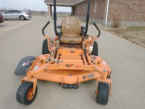 2011 Scag Turf Tiger 61 Zero-Turn Mower Kawasaki Gas Engine, low original hours