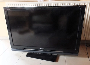 Sony Bravia KDL-37V4500 mit Fernsehtisch