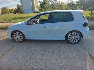 Volkswagen Golf 1.2. 10.2012 gepflegt 