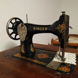 Rarität: SINGER-Nähmaschine aus dem Jahr 1912