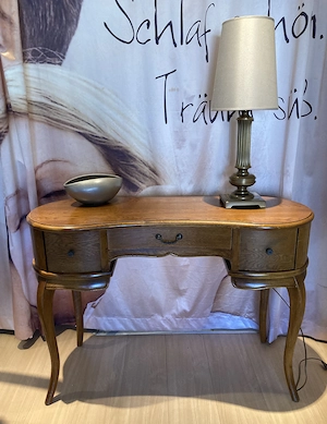 alte Holzkommode   Tisch Sekretär Regal mit Schubladen