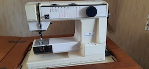 Nähmaschine an Selbstabholer 