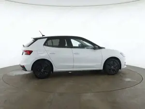 Skoda Fabia Selection TSI|KAMERA|SMARTLINK|SHZ|TEMPOMA Bild 5