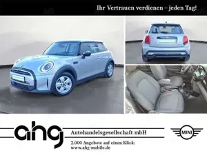 MINI Cooper Essential Trim Aut. Navi RFK LED Sitzheiz