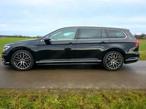 Volkswagen Passat Variant R-Line 2.0 TDI 190PS | Vollausstattung Bild 2