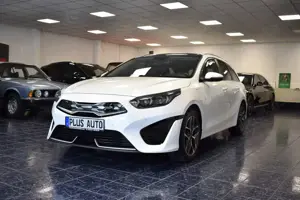 Kia Ceed SW / cee'd SW Plug-in Hybr Platinum Panorama Bild 2