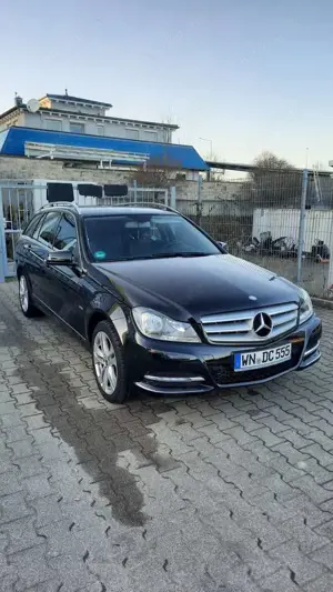 Mercedes-Benz C 180 T (BlueEFFICIENCY) 7G-TRONIC Avantgarde